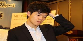 柯洁被Alpha Go超越!排名跌至第二