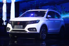 智能连接首款YunOS互联网汽车 阿里通信寻突破