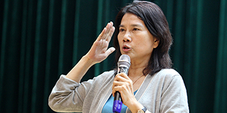 【每日科技】 董阿姨怒摔手机 《口袋妖怪GO》又被山寨