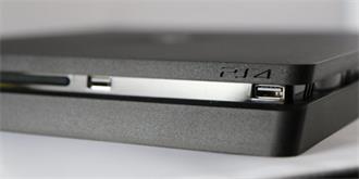索尼PS4 Slim真机曝光！下月发布