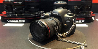 四年等待值不值？佳能发布单反新品EOS 5D Mark IV