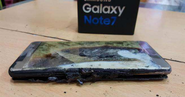 台湾三星Note 7首炸，机主称爆炸时没充电