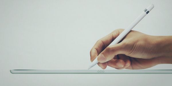 苹果CEO库克暗示iPhone将配置触控笔？