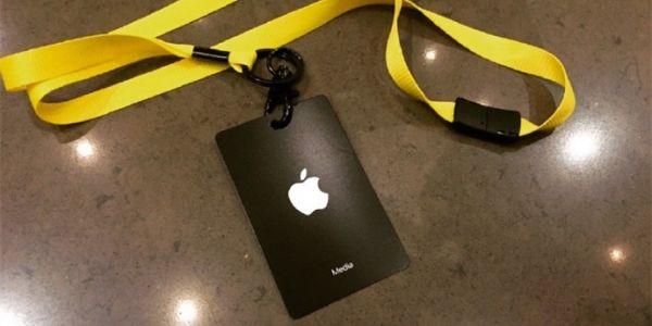 苹果发布会入场证曝光 暗示iPhone 7新增黑色？