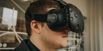 HTC将推无线版Vive头显 目前正在开发中