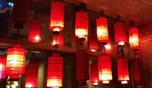 cool1 dual夜景拍摄体验：黑白+彩色双摄威力初现