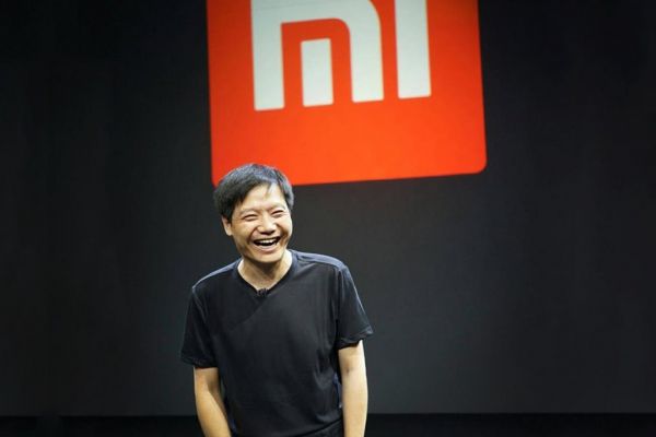 小米5s有多丑？网友：抄袭了所有丑的元素