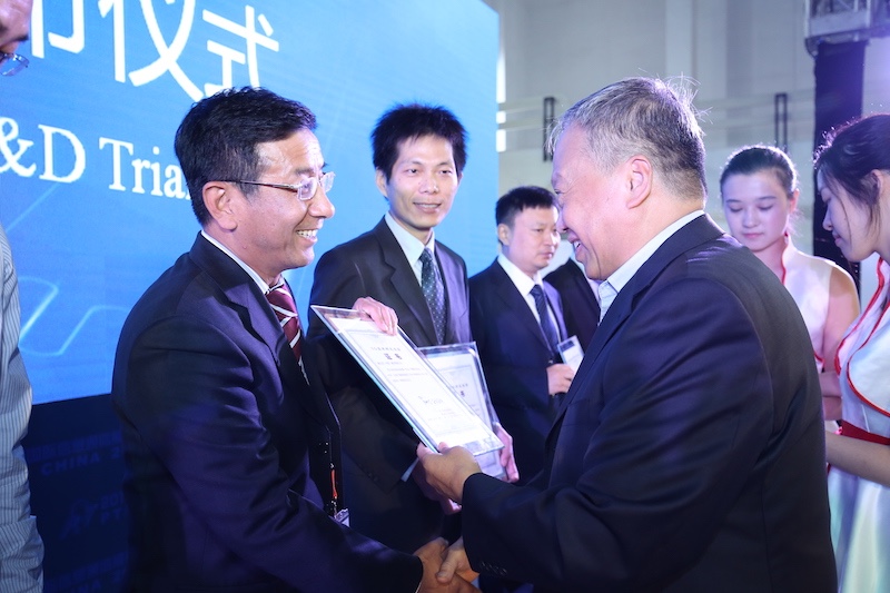 爱立信不是北电、摩托罗拉，依然是华为最强劲对手