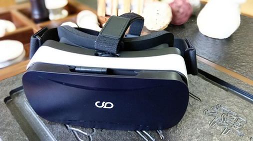 极幕VR-GLASS评测：入门级的价格 不眩晕的体验