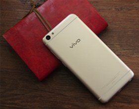 vivo X9拍照功能亮了：配备前置双摄像头 或将11月17日发布