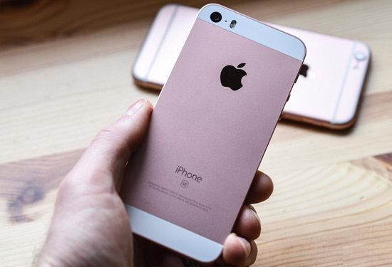 苹果难敌中国国产手机市场  iPhone SE这个锅我不背