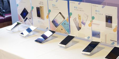 用“演唱会”打广告？ 魅族12个月12部新机