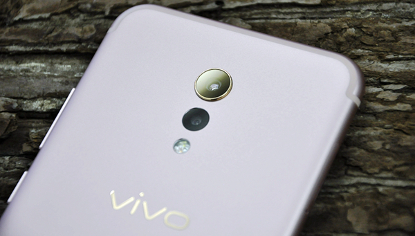 vivo Xplay6评测：岁末压轴高颜值 双摄曲屏真旗舰