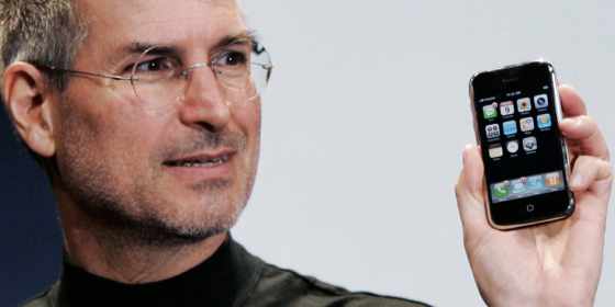 未开封初代iPhone，售价高达208万人民币？
