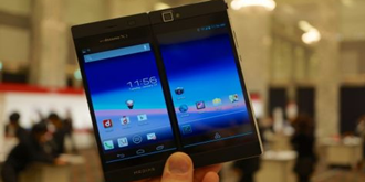 三星可折叠手机曝光：4K显示屏三款产品，最快MWC2018上市