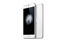 努比亚(nubia)【3+64GB】布拉格S 皓月银 移动联通电信4G手机 双卡双待