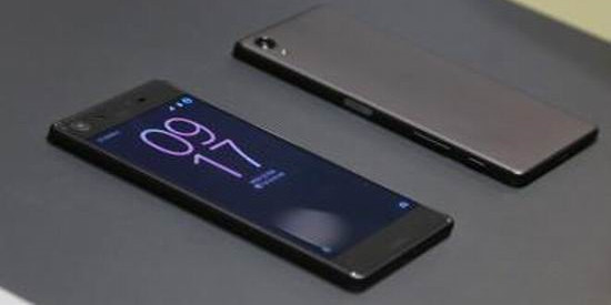 索尼Xperia X内测版7.1.1系统更新：新增夜间模式
