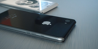 独享玻璃机身！iPhone 8 将取消Home键，支持屏幕指纹