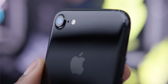从iPhone 8开始，苹果将全面采用USB-C接口