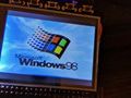 回归经典：这款DIY智能手表竟搭载Windows 98系统