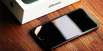 新iPhone原型机曝光：双玻璃+金属中框，上市时间晚于7s