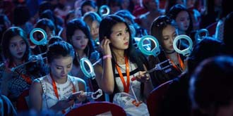 斗鱼直播拖欠主播工资，牵扯300多家经纪公司万名网红