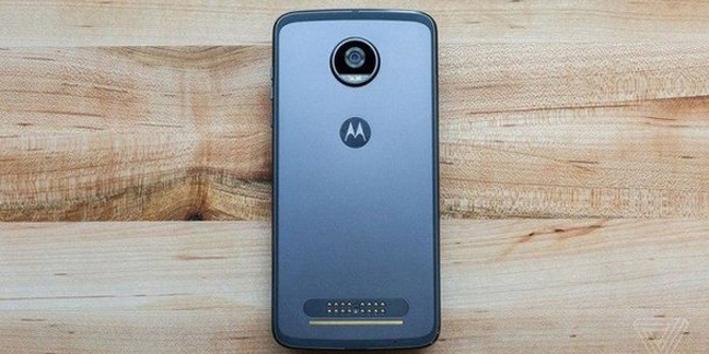 重获新生：国行版Moto Z2 Play或将搭载ZUI