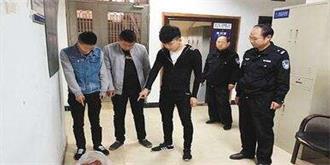 外卖订单备注现报警求助 外卖小哥助力警察救人