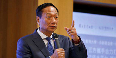 富士康：投3.4亿美元研发人工智能，未来部署20万机器人！