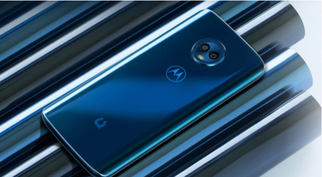 对比诺基亚X6，Moto 青柚1s就弱了好多