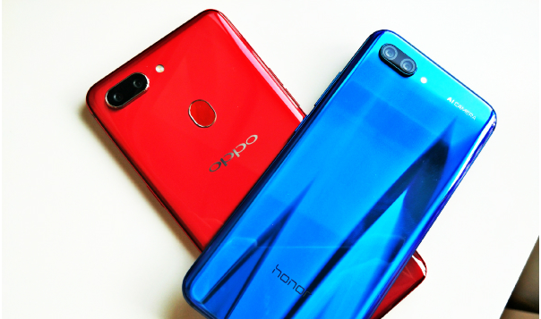 荣耀10和OPPO R15梦镜版哪个好？看完这个答案不言自明