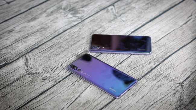 华为P20/P20Pro上手对比：相差1000元, 哪个更值得入手?
