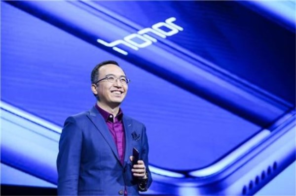 赵明：荣耀与同门师兄华为互相学习互相促进