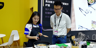 CES Asia 2018: 现场体验akitchen智能烹饪“秒变大厨”成为可能
