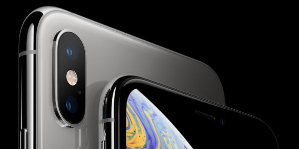 iPhone XS系列换屏价公布，看完你还敢摔吗?