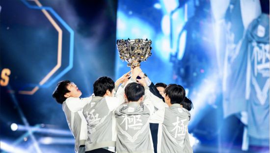 iG退出2018全国电子竞技大赛，总决赛赛程将调整