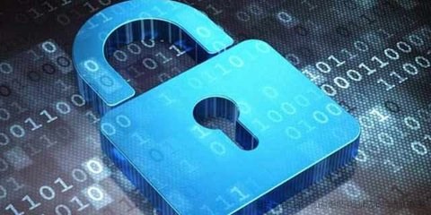 朋友圈晒自拍被用做广告营销 信息泄露问题为何屡禁不止？