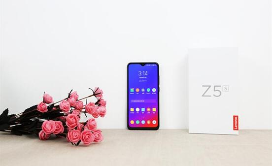 联想Z5s评测：内外兼修打破手机暴利诚意之作