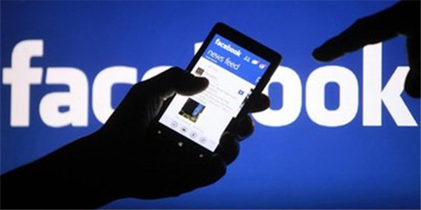 三星手机上的Facebook应用无法彻底删除 只能“禁用”？