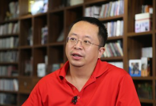 周鸿祎在日本拿错行李箱 泄露大佬春节聚集地