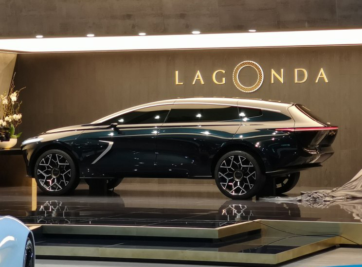 阿斯顿马丁拉共达推概念SUV  All-Terrain Concept