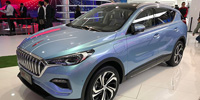 2019上海车展：紧凑型纯电动SUV红旗E-HS3亮相