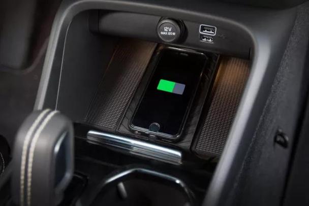 沃尔沃全新XC40全面来袭