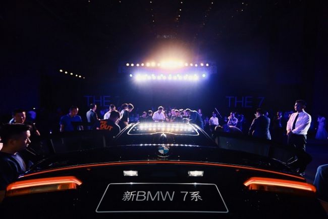 创新科技定义豪华 新BMW7系古城荣誉上市-图6