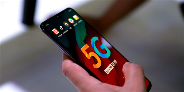 5G手机进入“百米冲刺”阶段 谁能抢占先机？