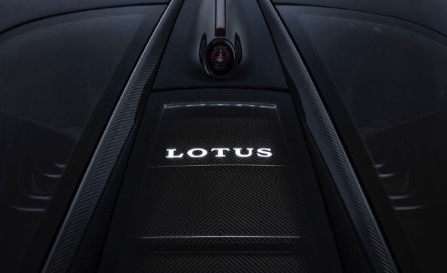 635897bagy1g52h28nz14j21qr3exhdy_副本_副本