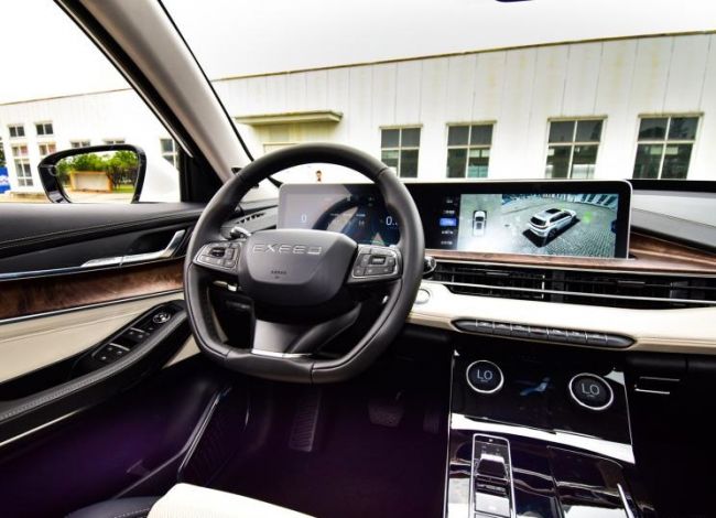 744x0_1_autohomecar__ChsEfl0QyhWAMmI6AAZ7FCD8evI464