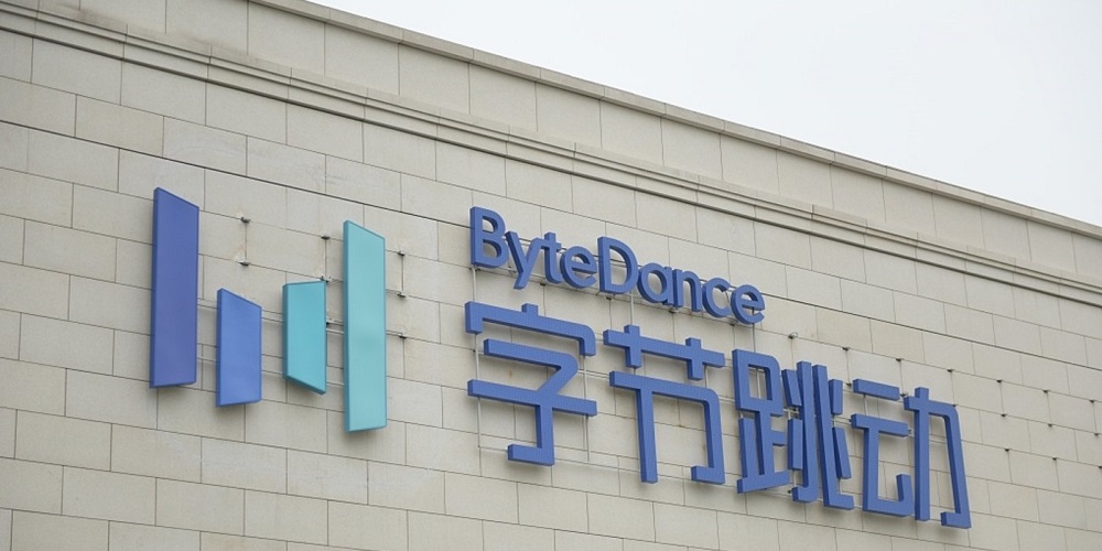 字节跳动接手坚果手机，会不会成为下一个“生态化反”？
