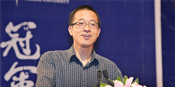 俞敏洪：月薪比同学少一半 说明生命已浪费一半 你认同吗？