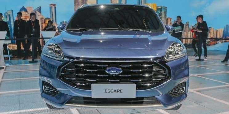 长安福特Escape中文定名锐际 广州车展亮相？